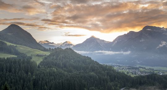 Bergpanorama mit besonderer Lichtstimmung